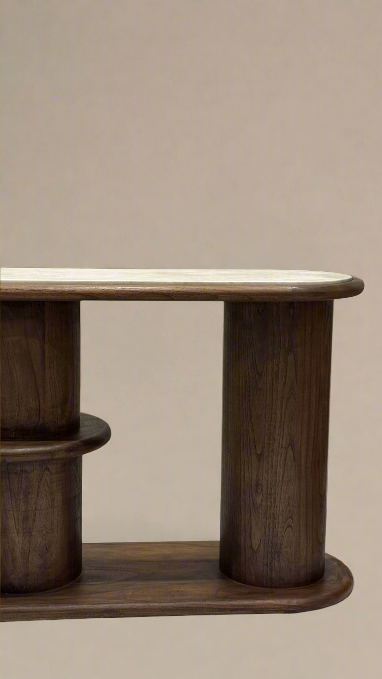 Bernau Console