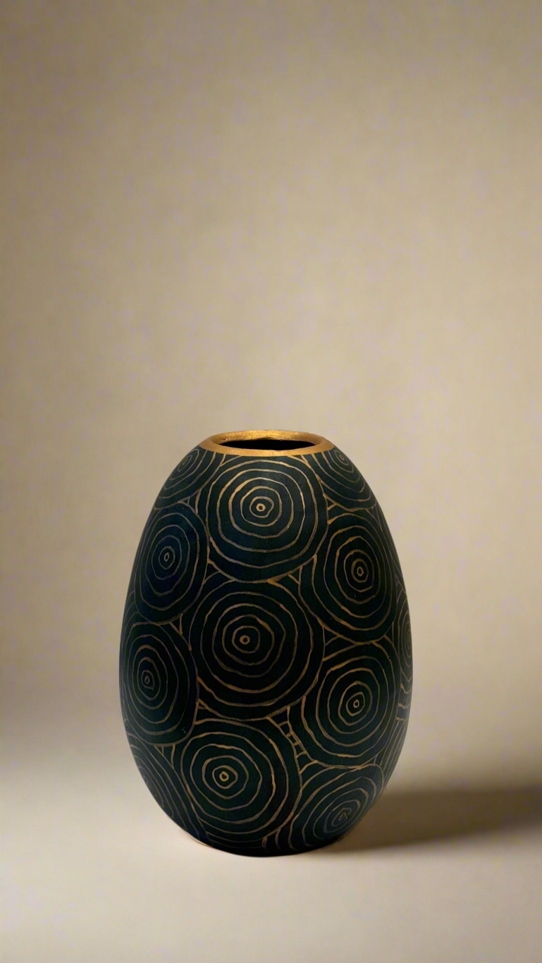 Dark Green Telor