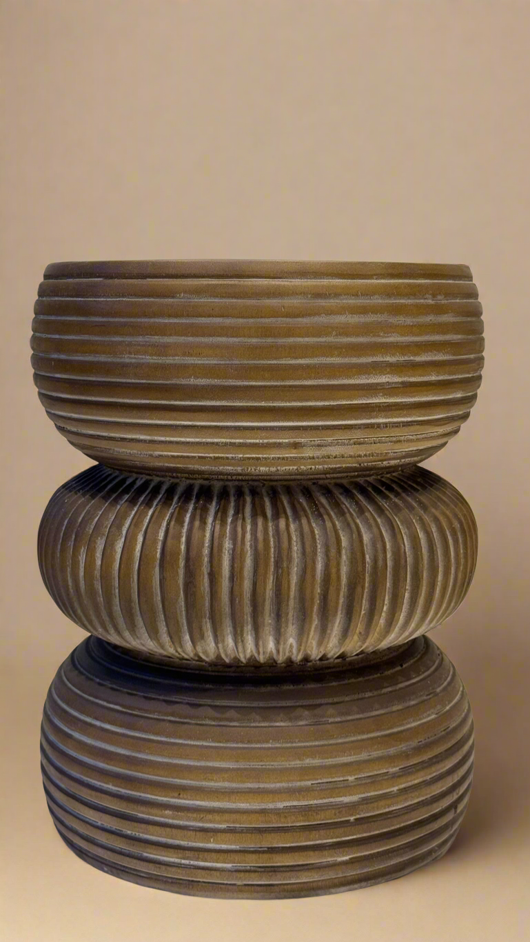 Line Side Table