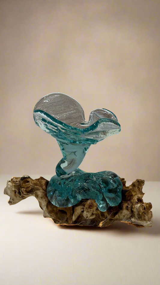 Leaf Glass Form on Wood