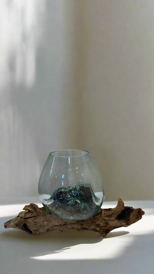 Single Glass Bowl on Branch 25 cm
